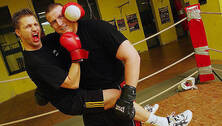 Einwurf: Blutige Knockouts beim Box-Center Pforzheim