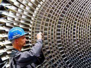 Mit geringeren Aufträgen aus dem Ausland müssen die Maschinenbauer in diesem Jahr rechnen. Foto: Berg Mit geringeren Aufträgen aus dem Ausland müssen die Maschinenbauer in diesem Jahr rechnen. Foto: Berg