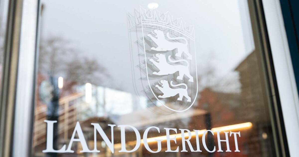 Mutter soll Tochter für Sex Dienste an Mann überlassen haben Baden Württemberg Pforzheimer