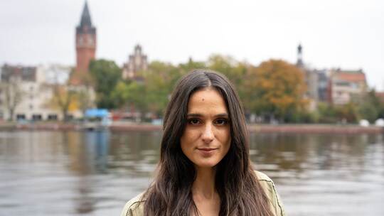 Schauspielerin Aybi Era Schauspielerin Aybi Era