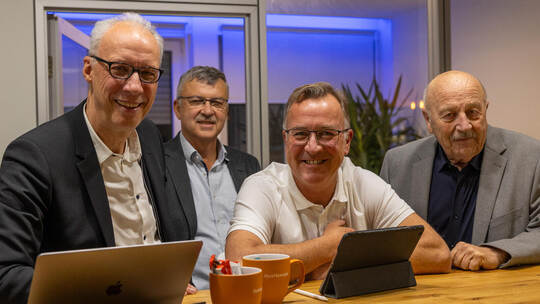 Gruppenbild KI Netzwerk