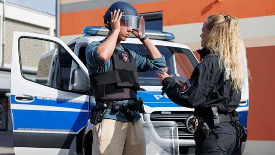Recruiting-Action der Polizei Recruiting-Action der Polizei