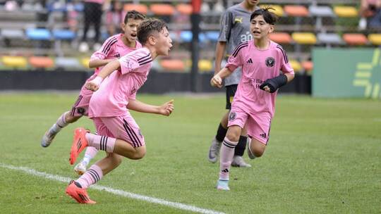Messi Jr. spielt bei Fußballcup in Argentinien