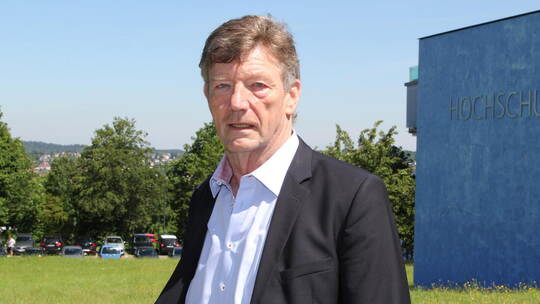 Professor Bernd Noll privat