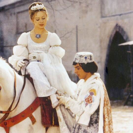 «Drei Haselnüsse für Aschenbrödel» «Drei Haselnüsse für Aschenbrödel»