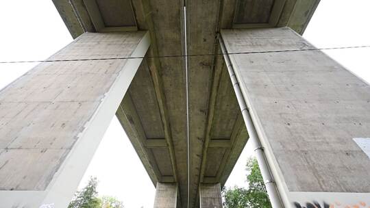 Brücke Brücke
