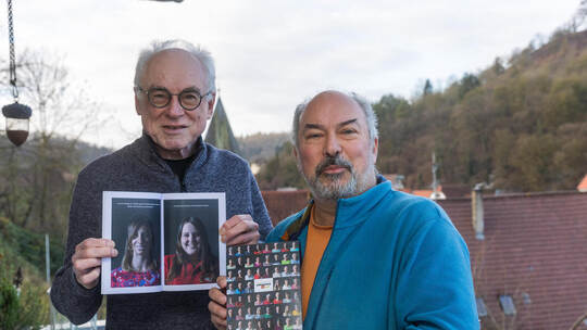 Helmut Mischke (links) und Volker Arnold sind Gründer des Mönsheimer Fototreffs und selbst engagierte Bürger. Bildband Ehrenamtliche Mönsheim