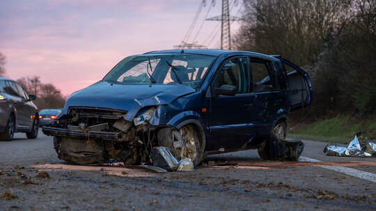 Unfall A8 Alleinbeteiligt