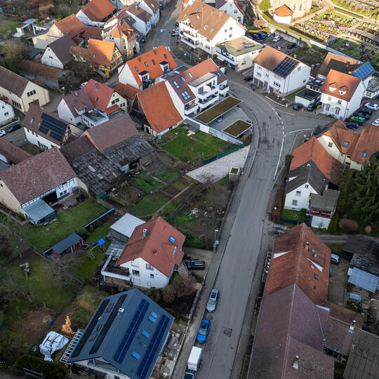 Eisingen Ortsdurchfahrt Drohne