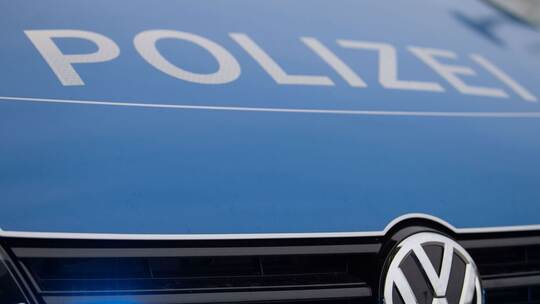 Polizei - Symbolbild Polizei - Symbolbild