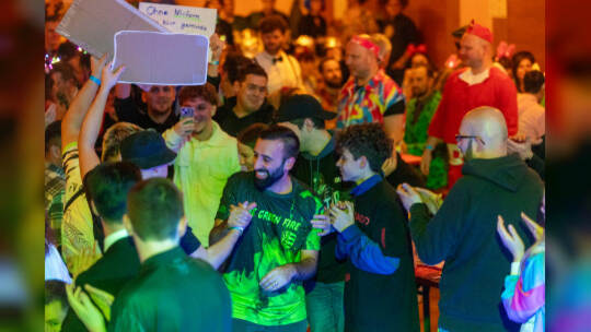 Darts Turnier Kieselbronn (Elisa "The Green Fire" Sautoglu)