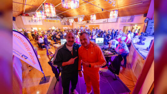 Darts Turnier Kieselbronn Stimmung