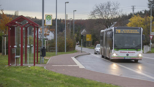 Buslinie 718 Gräfenhausen Birkenfeld