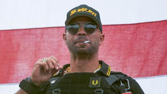 Trump begnadigt Verurteilte Trump begnadigt Verurteilte