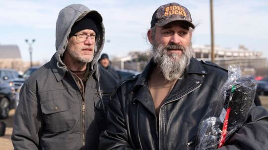 Trump begnadigt Aufständische im Kapitol Trump begnadigt Aufständische im Kapitol