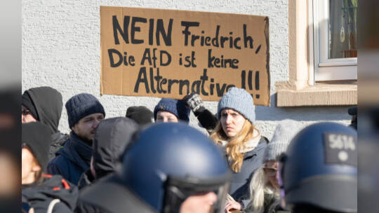 Wahlkampf - AfD Neu-Isenburg - Protest
