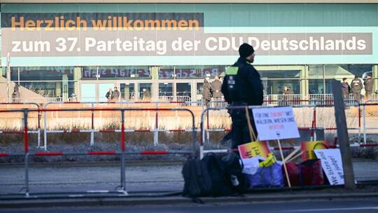 Demonstrationen zum 37. Bundesparteitag der CDU