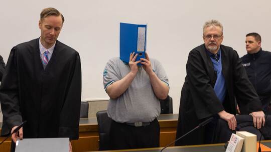 Prozess gegen bereits verurteilten Mörder Prozess gegen bereits verurteilten Mörder