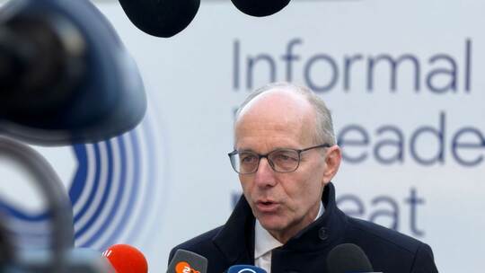 Informeller EU-Gipfel zum Thema Verteidigung Informeller EU-Gipfel zum Thema Verteidigung