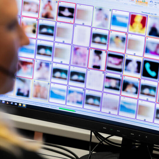 Hinweistelefon für sexuellen Missbrauch von Kindern