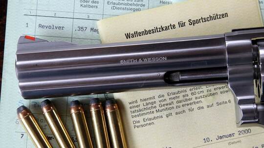 Waffe und Waffenregister