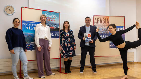 Viel in Bewegung: Sabine Aghdiri, Daniela Dauth, Eva Weishaupt, Michael Tauschhuber und Elena Löffler (von links) stellen das ne