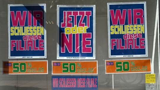Esprit schließt alle Filialen in Deutschland Esprit schließt alle Filialen in Deutschland