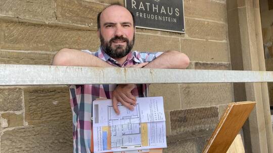 Timo Steinhilper ist Ortsvorsteher von Freudenstein-Hohenklingen und sieht sich als erster Ansprechpartner im Ort für seine Mitb