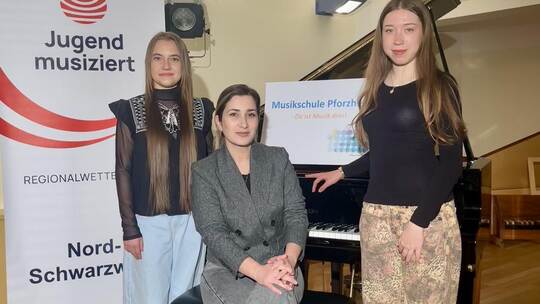 Erfolgreiche Sängerinnen: Nadiia Stiepanienko, Siranush Minasian, Anastasia Koval (von links).