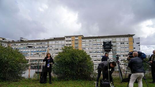 Papst Franziskus im Krankenhaus
