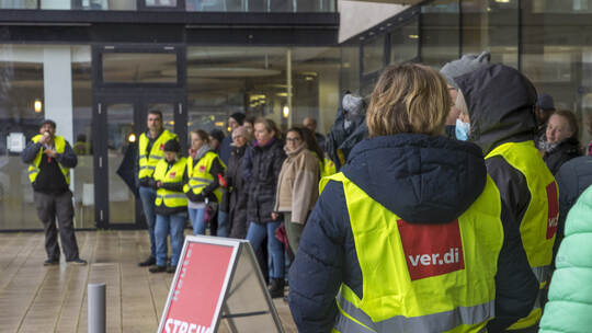 Verdi Streik am Helios Klinikum PF
