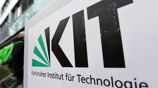 KIT wird 200 KIT wird 200