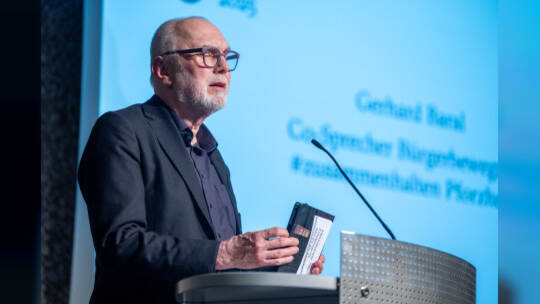 Friedenspreis Düzen Tekkal