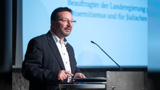 Friedenspreis Düzen Tekkal