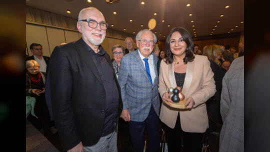 Friedenspreis Düzen Tekkal