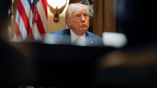 Trump: Zölle für Waren aus Mexiko und Kanada Anfang März