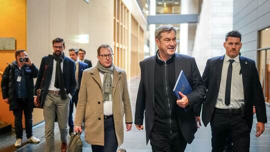 Union und SPD nehmen Sondierungen auf