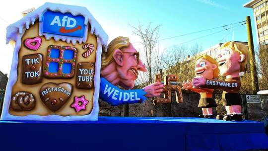 Rosenmontagszug - Düsseldorf Rosenmontagszug - Düsseldorf