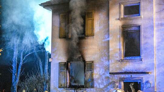 Frau aus brennendem Haus in Kehl gerettet