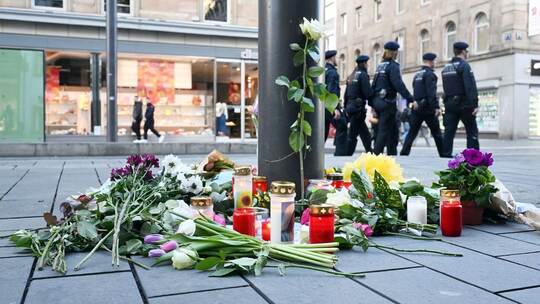 Nach der Attacke mit einem Auto mit zwei Toten in Mannheim Nach der Attacke mit einem Auto mit zwei Toten in Mannheim