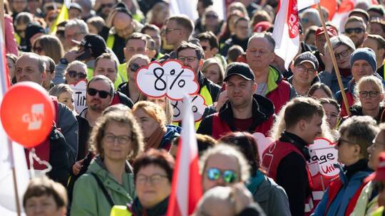 Warnstreiks in Kitas und sozialen Einrichtungen - Dresden Warnstreiks in Kitas und sozialen Einrichtungen - Dresden
