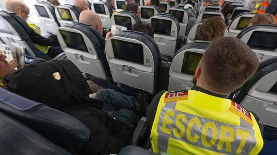 Sammelabschiebung nach Pakistan Sammelabschiebung nach Pakistan