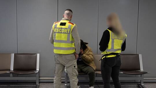 Sammelabschiebung nach Pakistan Sammelabschiebung nach Pakistan