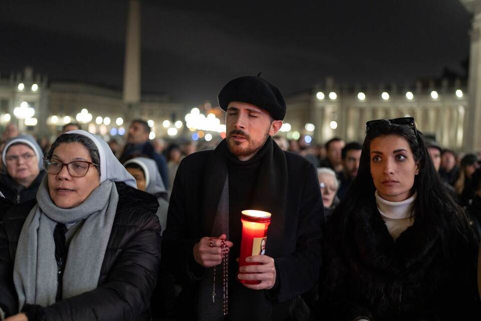 Papst Franziskus im Krankenhaus