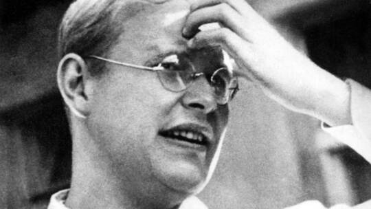 Dietrich Bonhoeffer Dietrich Bonhoeffer