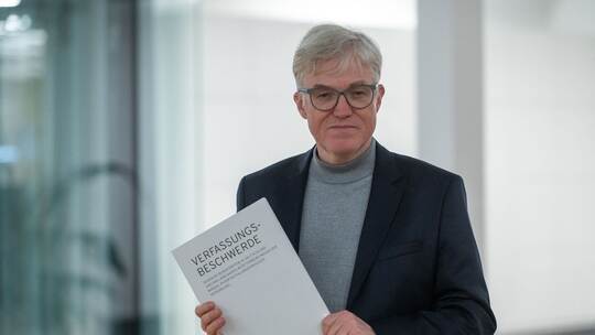 Björn Steiger Stiftung reicht Verfassungsbeschwerde ein Björn Steiger Stiftung reicht Verfassungsbeschwerde ein