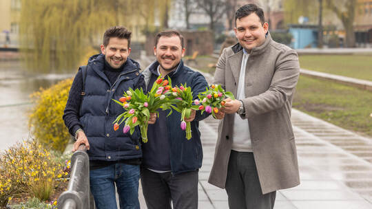 Pforzheims Flussufer sollen aufblühen: Maximilian Müssle und Axel Zorn von ZfP/UB/GfP sowie Philipp Dörflinger, Chef von „Pforzh