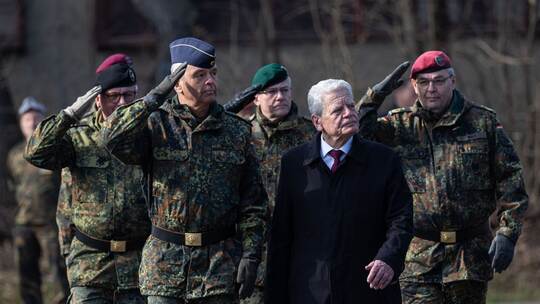 Heer stellt neue Heimatschutzdivision auf Heer stellt neue Heimatschutzdivision auf