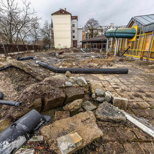 Ruine Emma Jaeger Bad