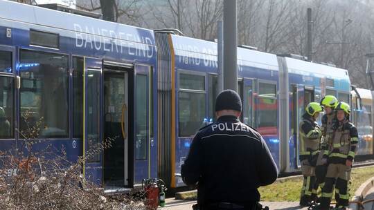 Brandanschlag in Straßenbahn in Gera Brandanschlag in Straßenbahn in Gera